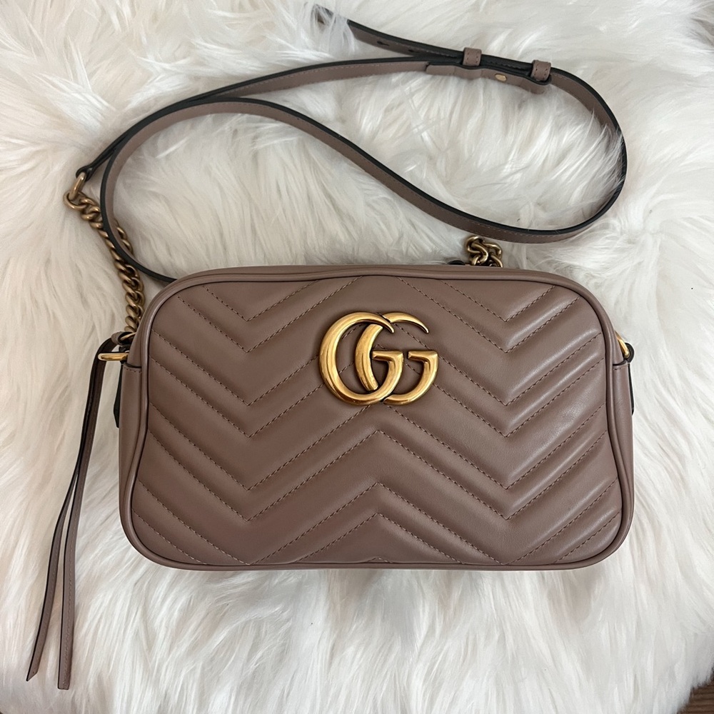 Gucci Calfskin Matelasse Small GG Marmot Chain
Shoulder Bag Porcelain Rose